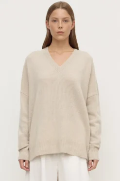 Alora Cashmere V Neck Knit