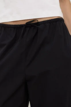 Amara Pant