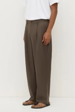 Ari Tailored Pant