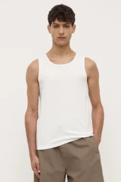 Arlo Tank