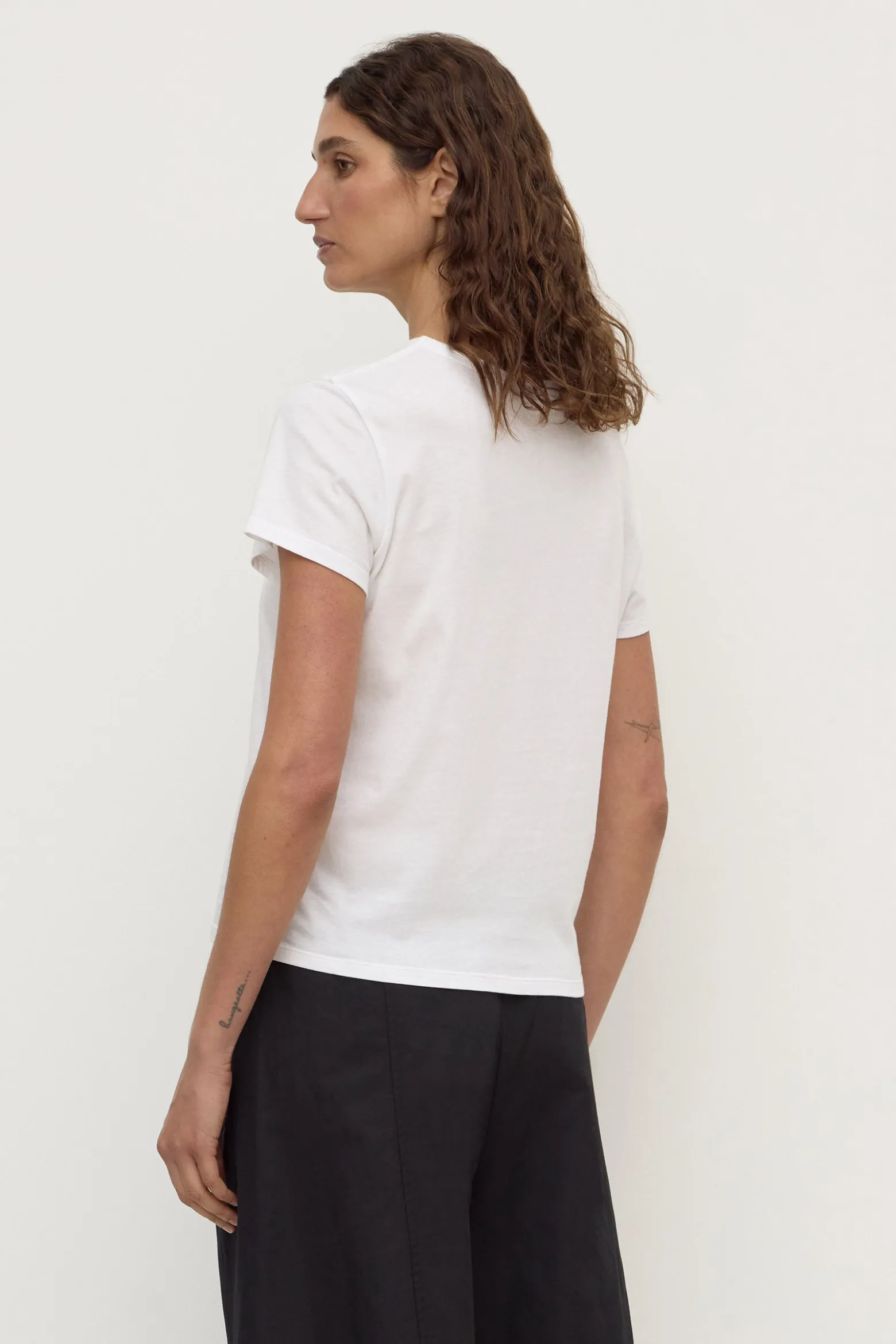 Indi Tee