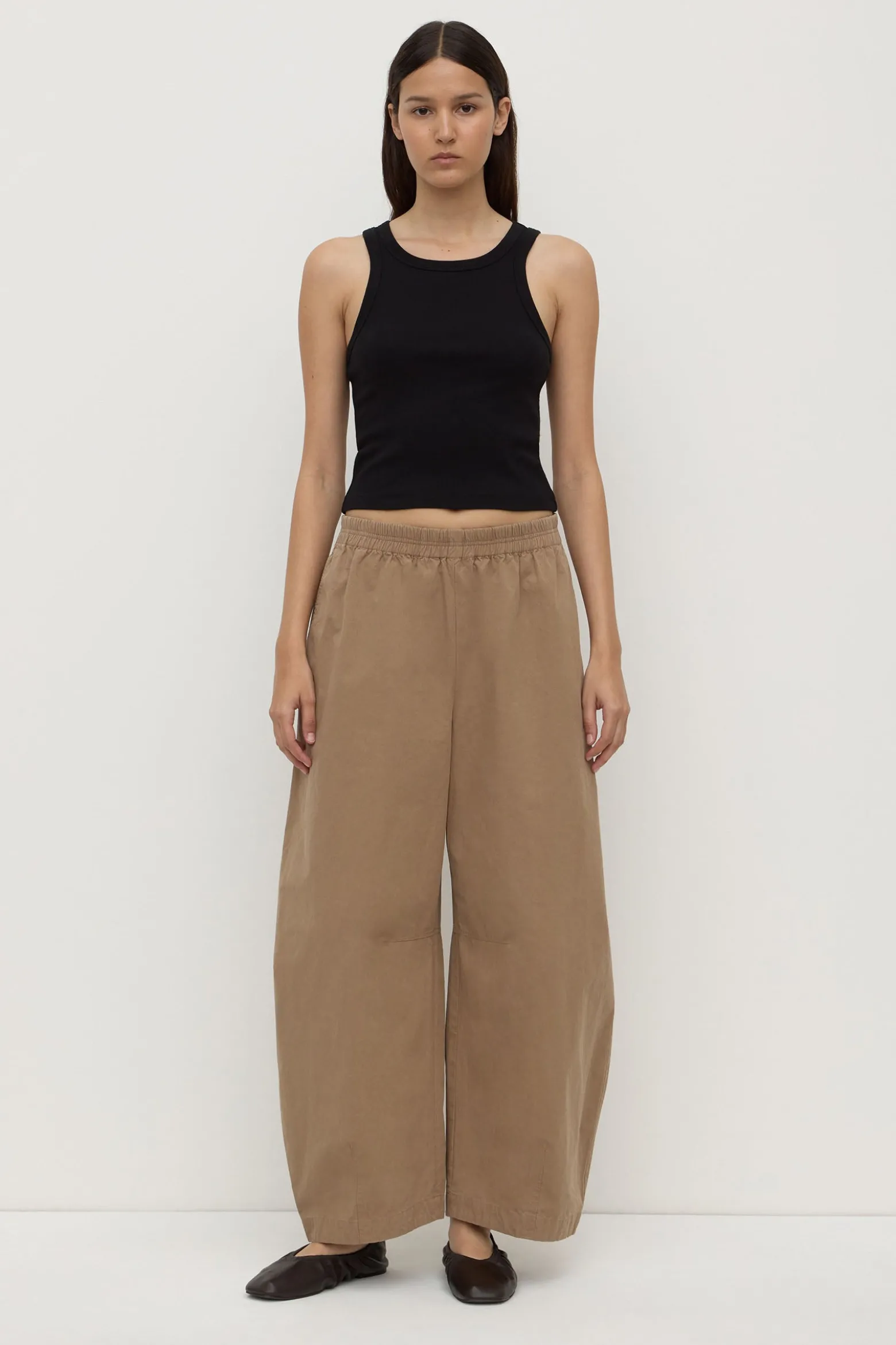 Lola Barrel Pant