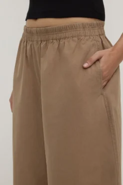 Lola Barrel Pant