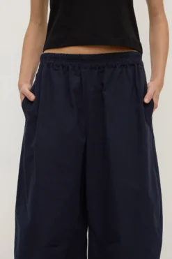 Lola Barrel Pant