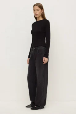 Low Curve Mid Rise Jean