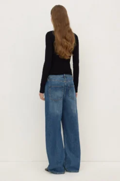 Low Curve Mid Rise Jean