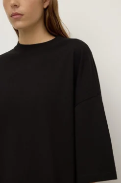 Max Oversized Tee