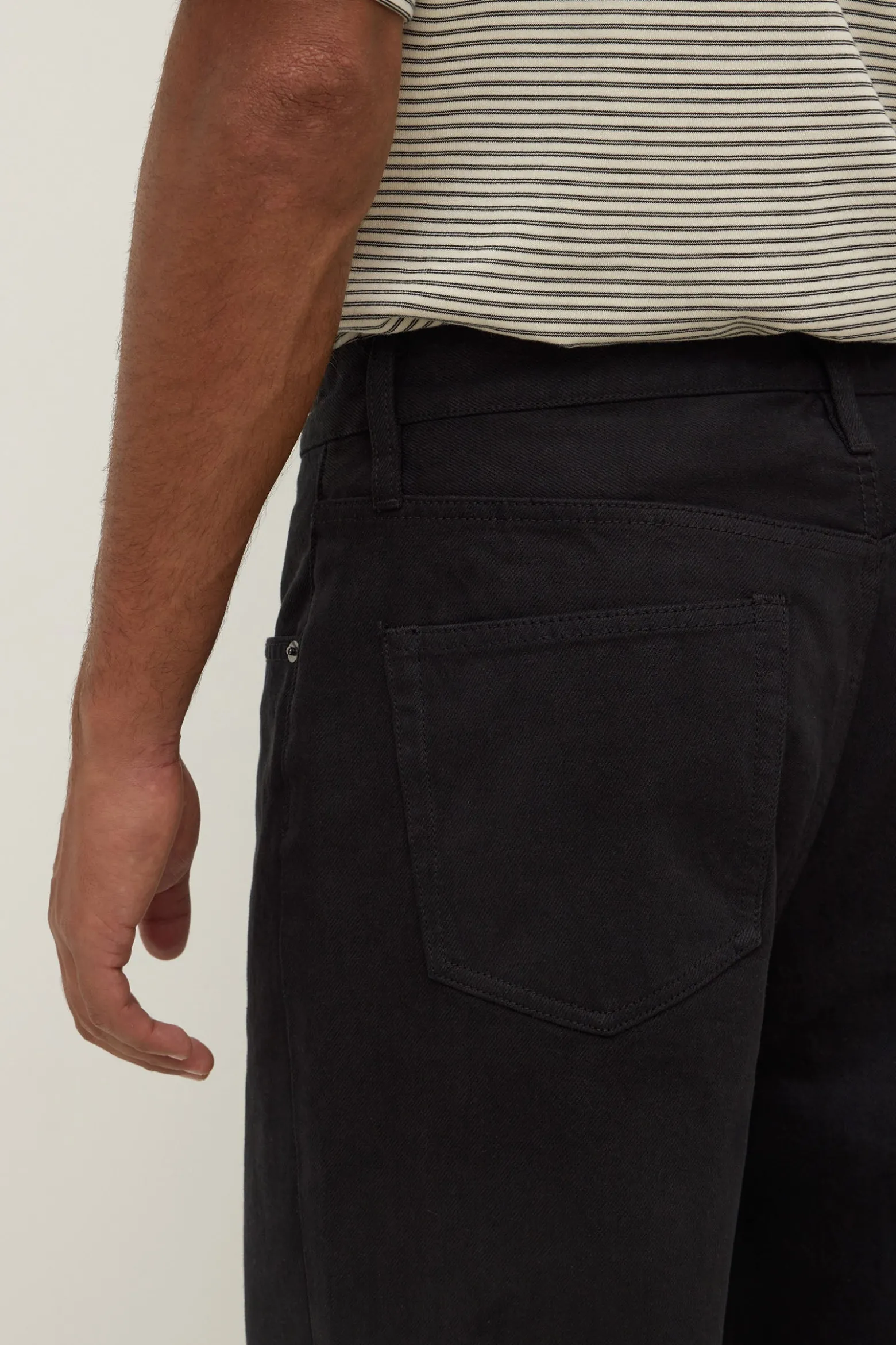 Mens Relaxed Jean