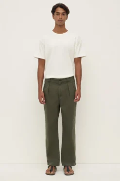 Miles Pleated Chino