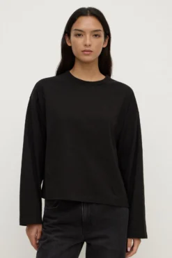 Nikita Wide Sleeve Tee