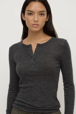 Nora Merino Wool Henley
