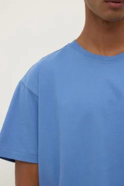 Oli Tee