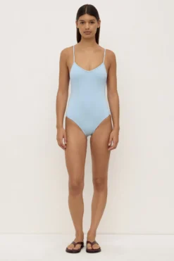 Sammy Scoop One Piece