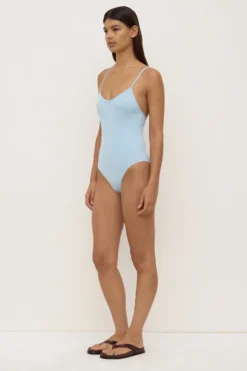 Sammy Scoop One Piece