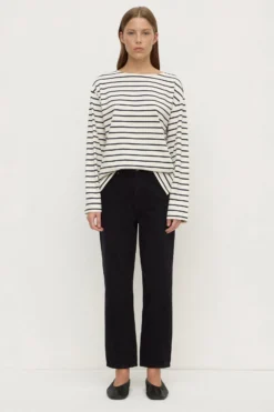 Slim Twist Jean