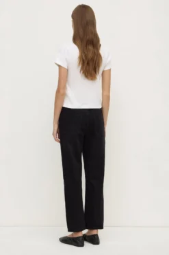 Slim Twist Jean