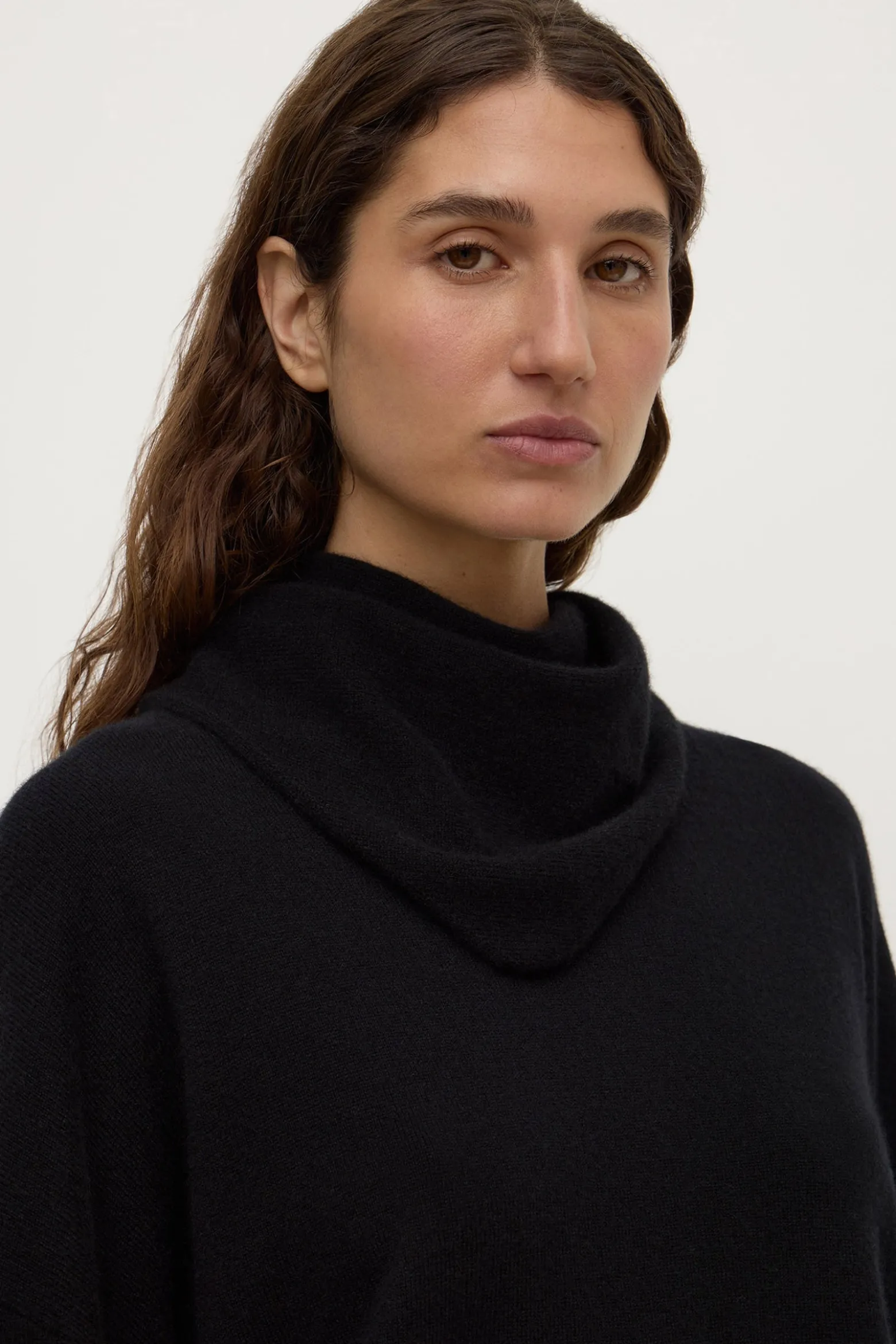 Triangular Cashmere Scarf
