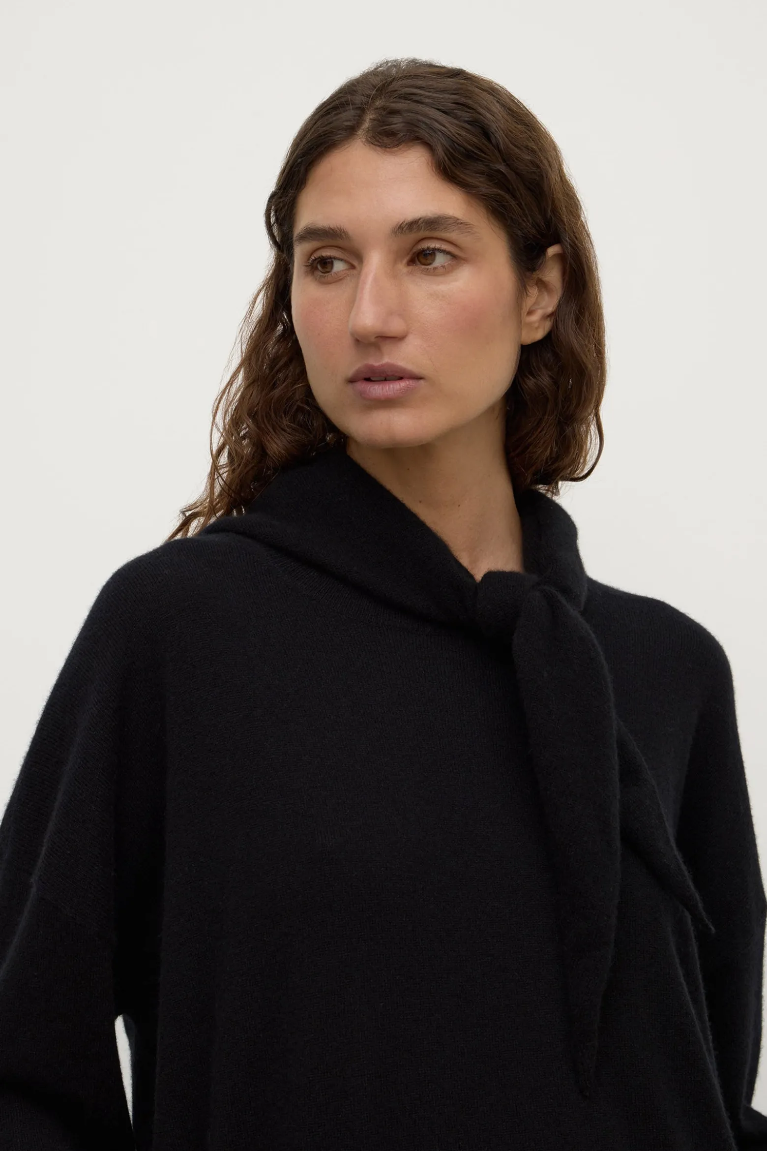 Triangular Cashmere Scarf